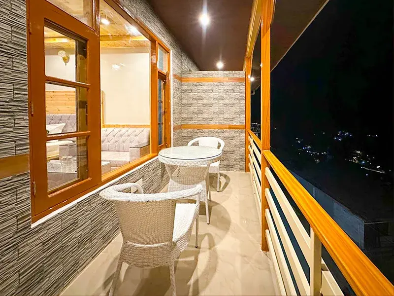 Super Deluxe Room